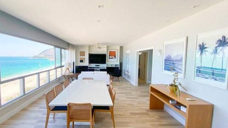 Leblon Oceanfront