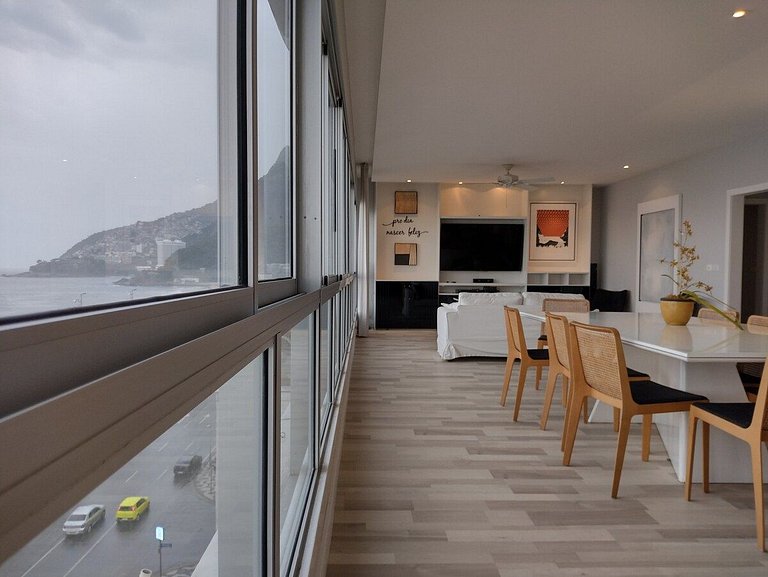 Leblon Oceanfront