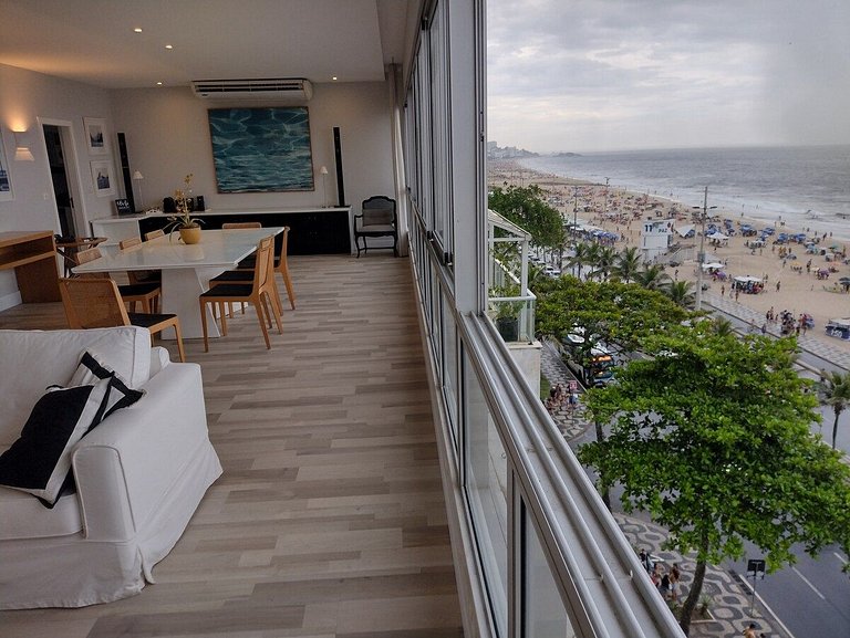 Leblon Oceanfront