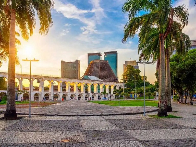 Centro Rio 2 (trabalho, cultura e boemia)
