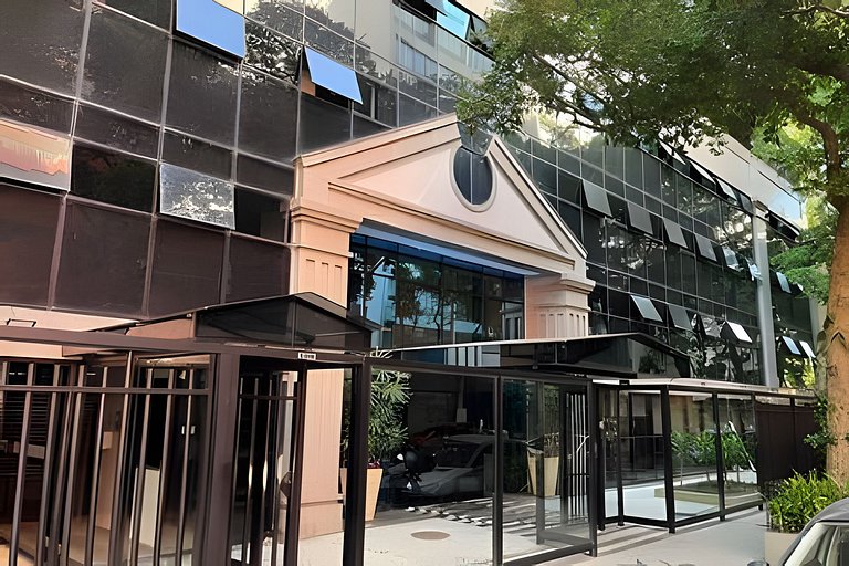 Copacabana - Posto 3 com Piscina, Academia e Vaga