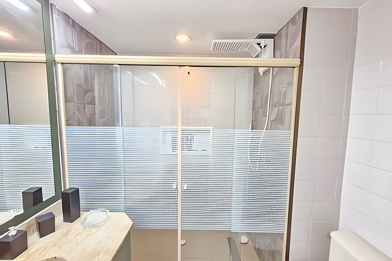 Copacabana - Posto 3 com Piscina,Vaga e Academia
