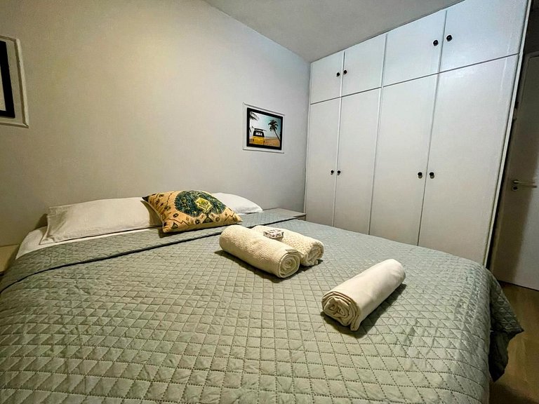 Copacabana - Posto 3 com Piscina, Academia e Vaga
