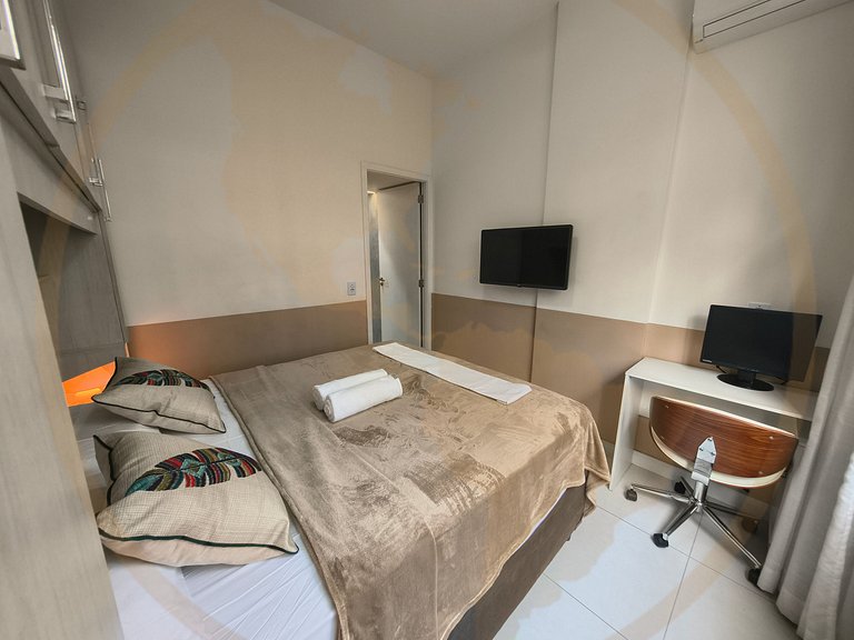 Copacabana - Barata Ribeiro 5 min praia e metrô