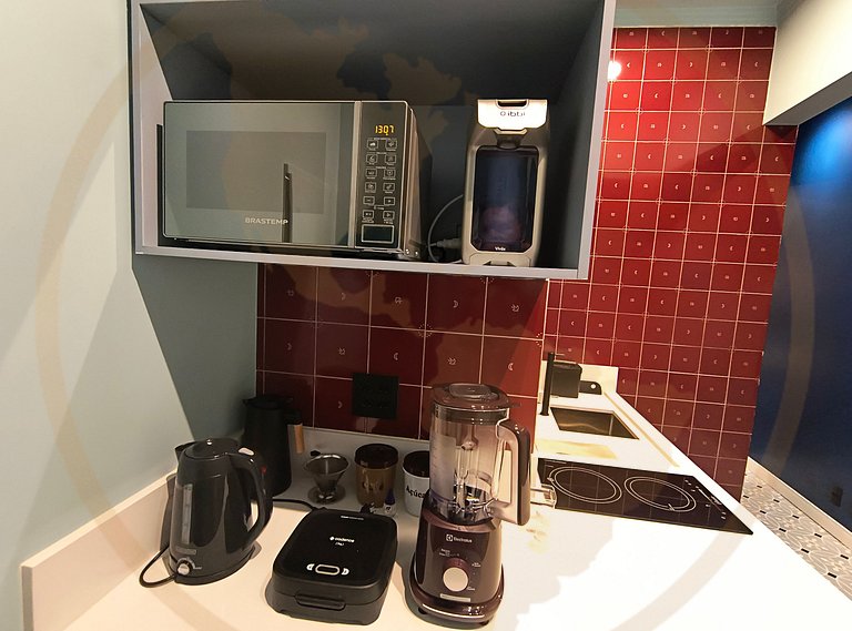 Leme - Av. Atlântica, pé na areia