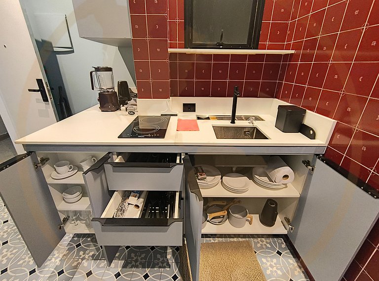 Leme - Av. Atlântica, pé na areia