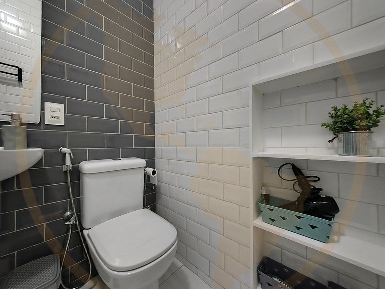 Copacabana: Apartamento equipado na praia