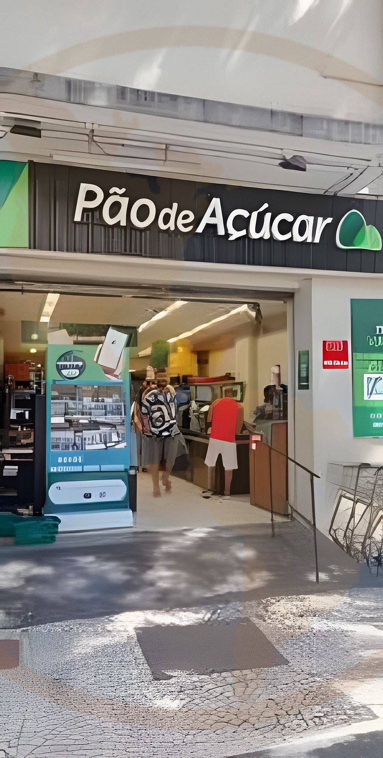 Cobertura -Perto Copacabana Palace e 200m da Praia