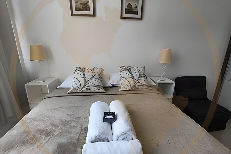 Praia de Botafogo II, shopping, bares e metrô