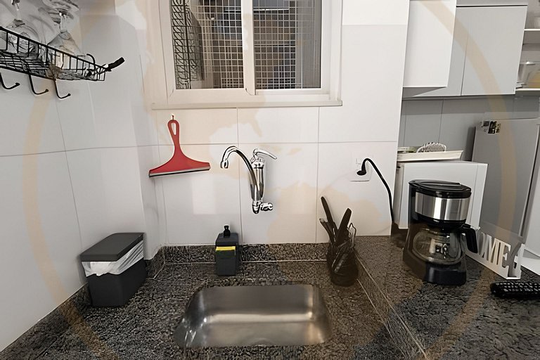 Praia de Botafogo II, shopping, bares e metrô