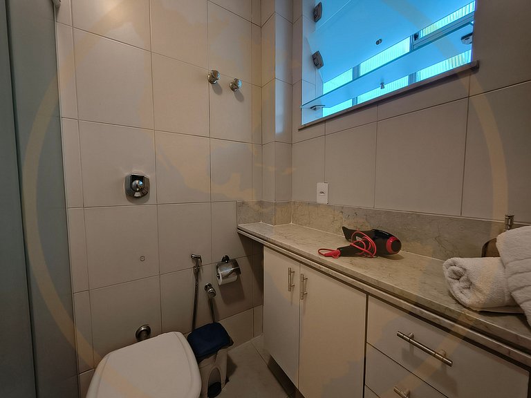 Cobertura -Perto Copacabana Palace e 200m da Praia