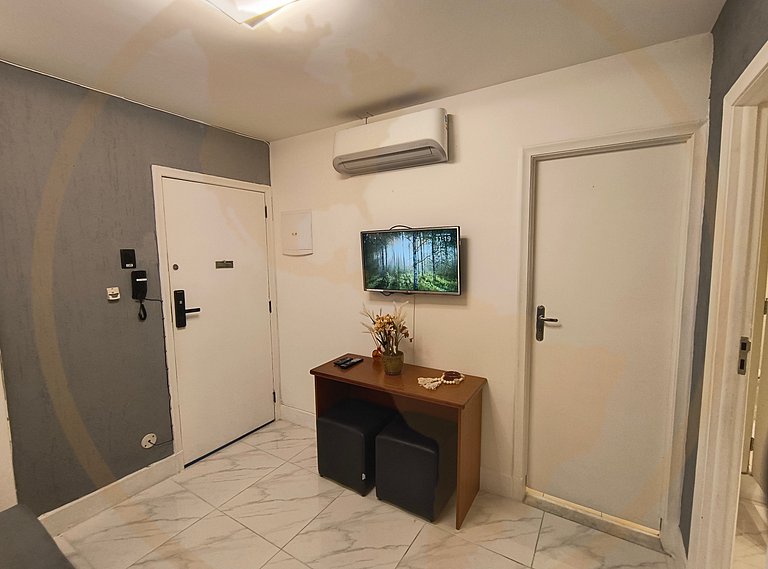 Centro Lapa - Metrô, trabalho e lazer